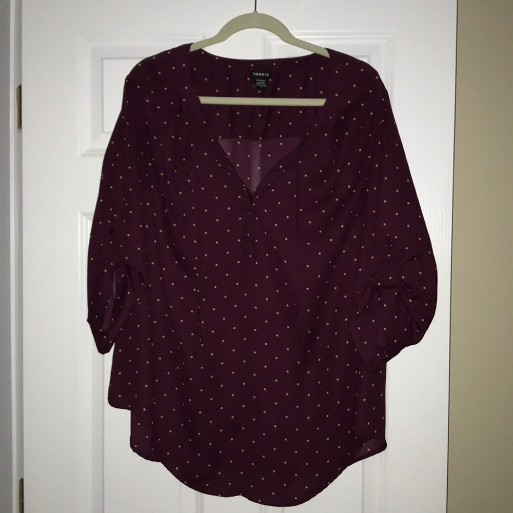 Maroon top with polka dot